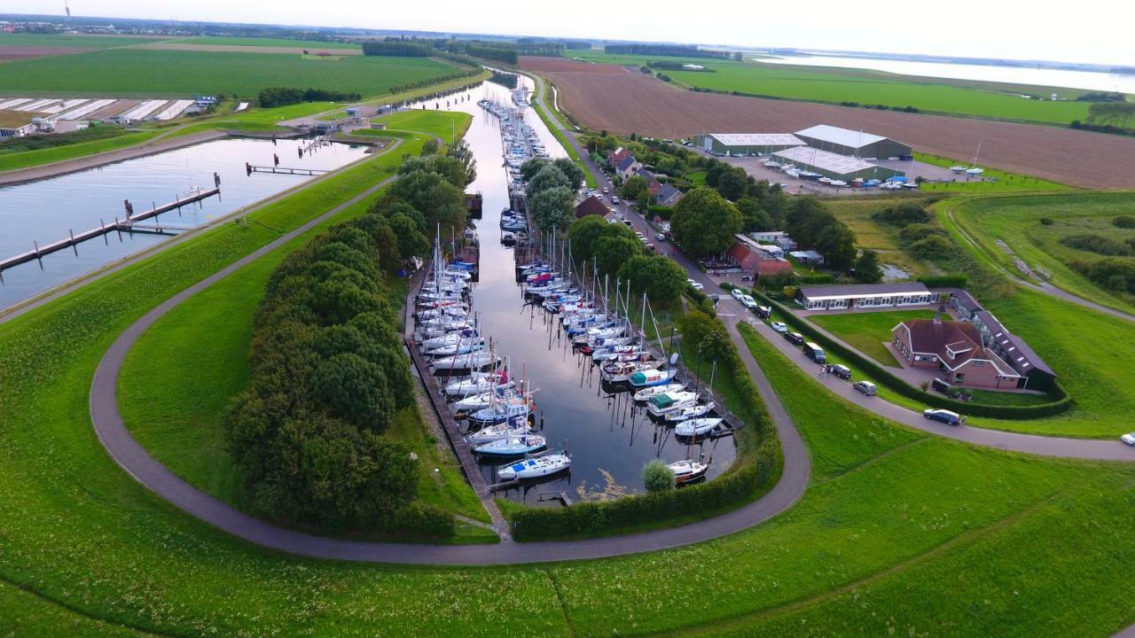 Hansa Watersport & Recreatie Wilhelminadorp Eksteriør bilde